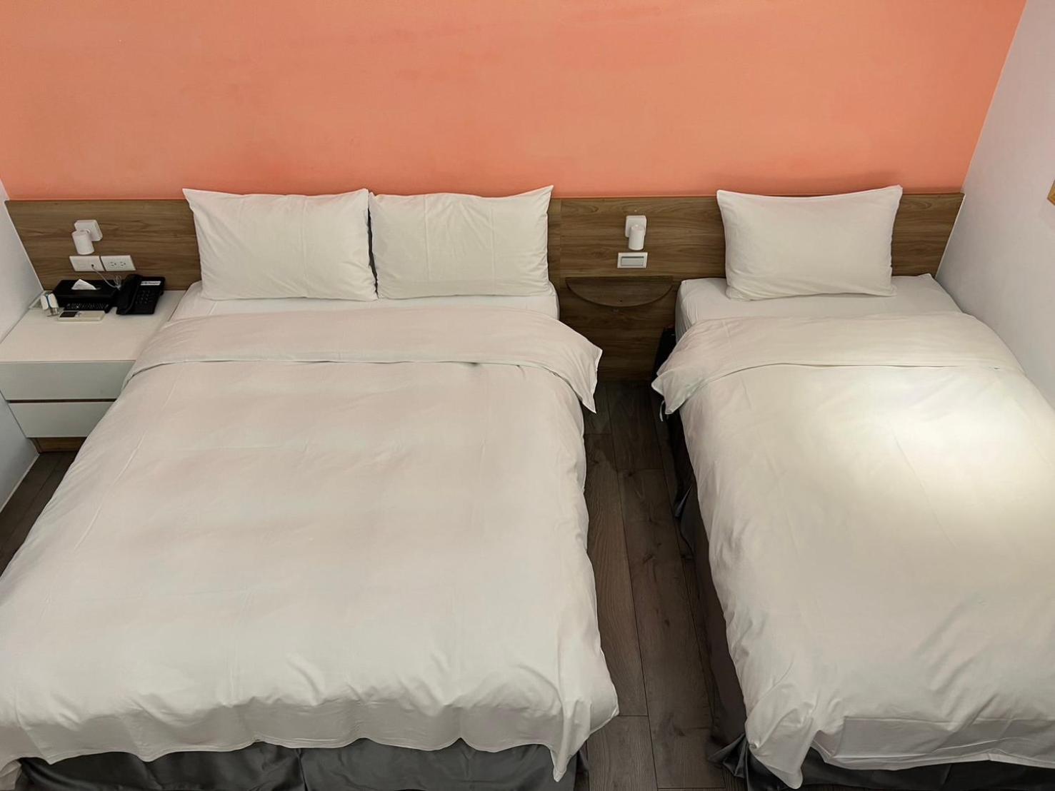 Greenight Hotel Тайджун Екстериор снимка