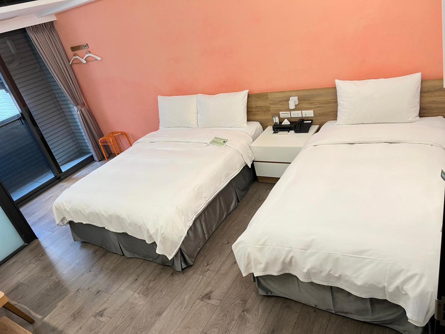 Greenight Hotel Тайджун Екстериор снимка