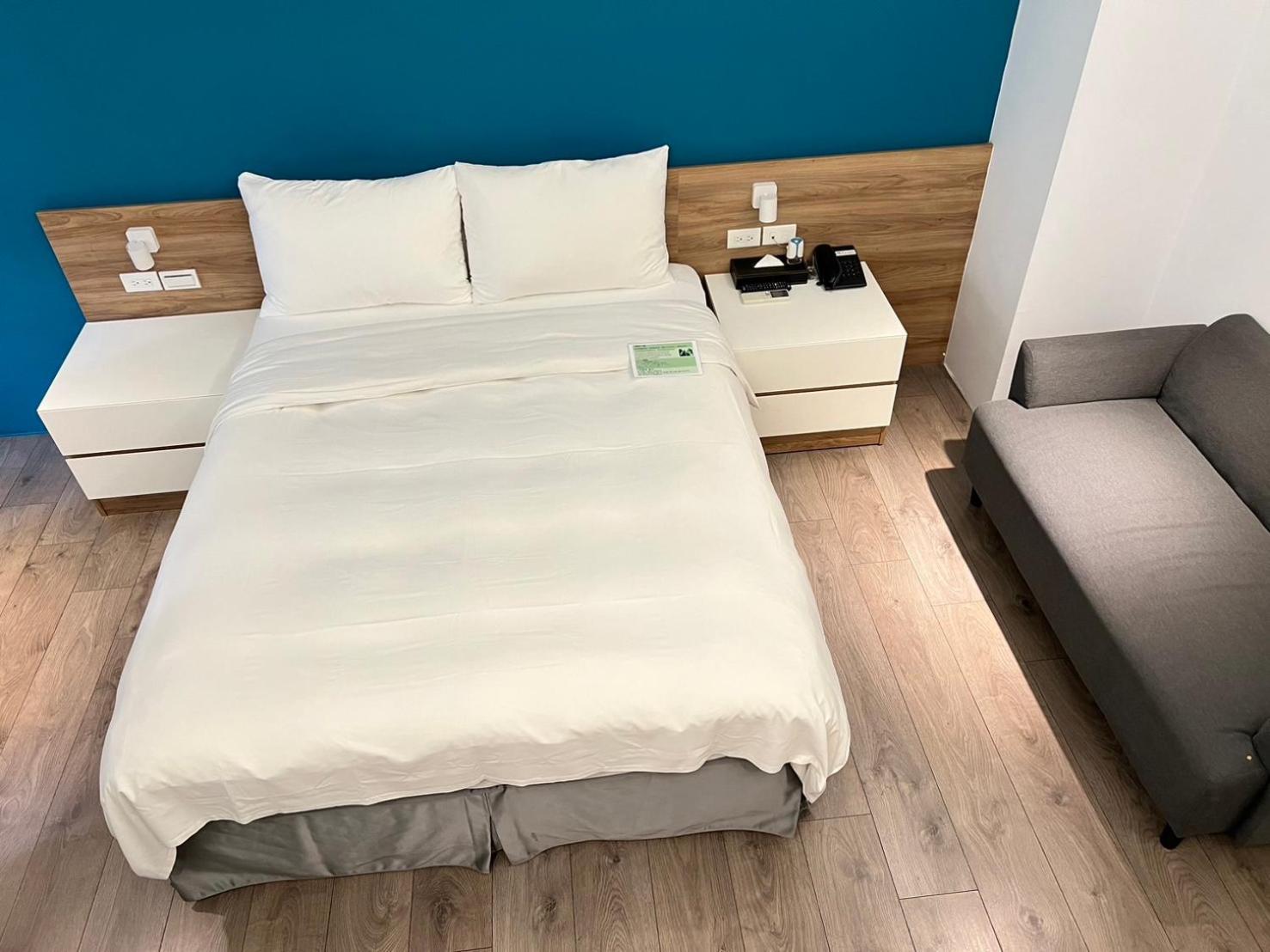 Greenight Hotel Тайджун Екстериор снимка