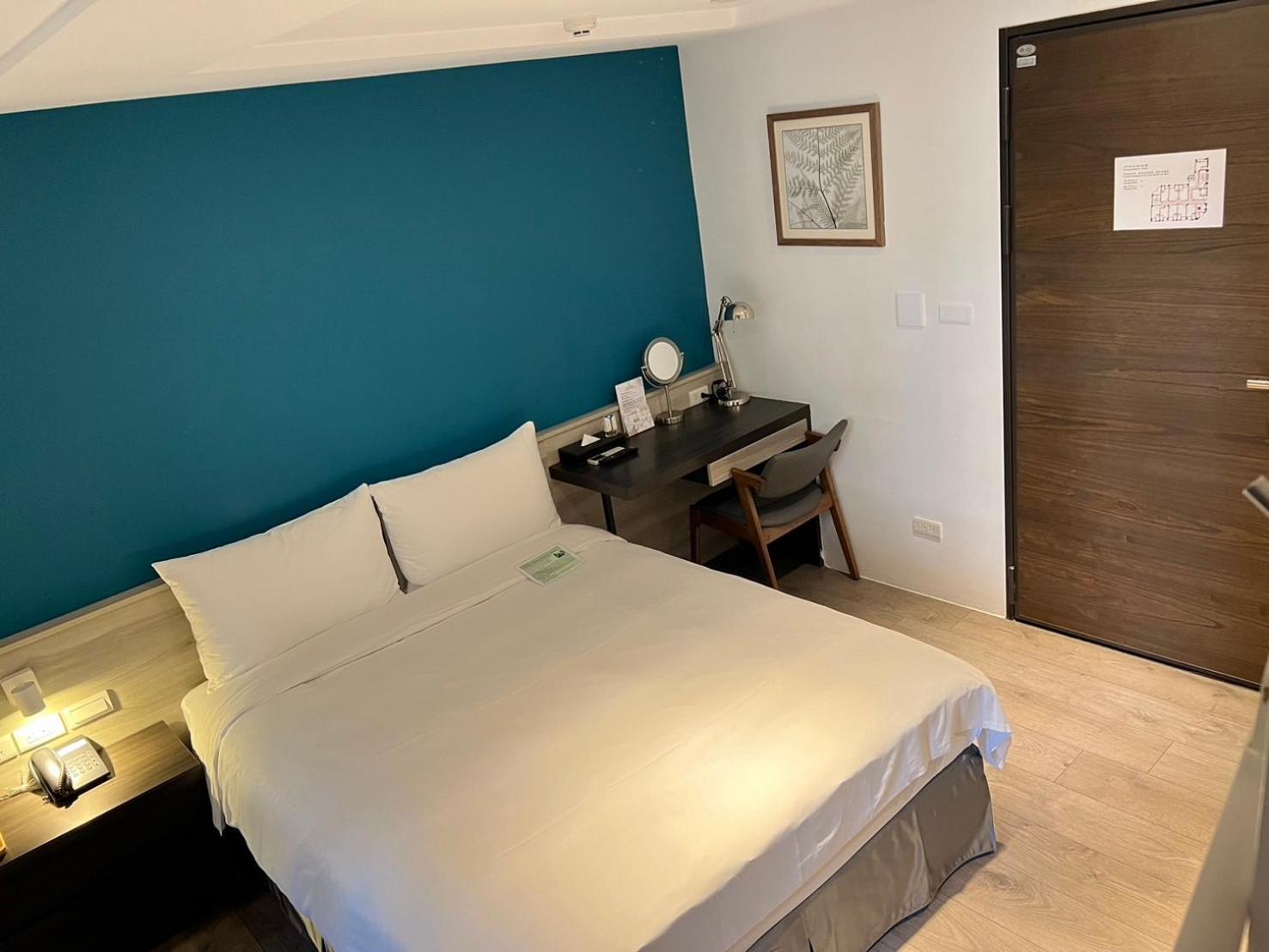 Greenight Hotel Тайджун Екстериор снимка